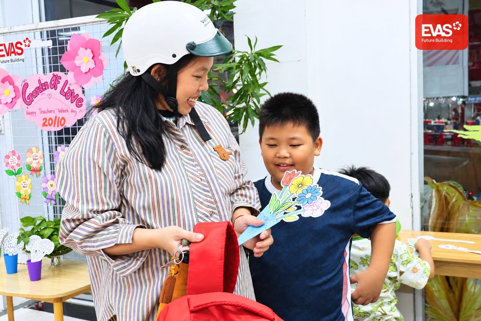 MỪNG NGÀY PHỤ NỮ VIỆT NAM 20/10