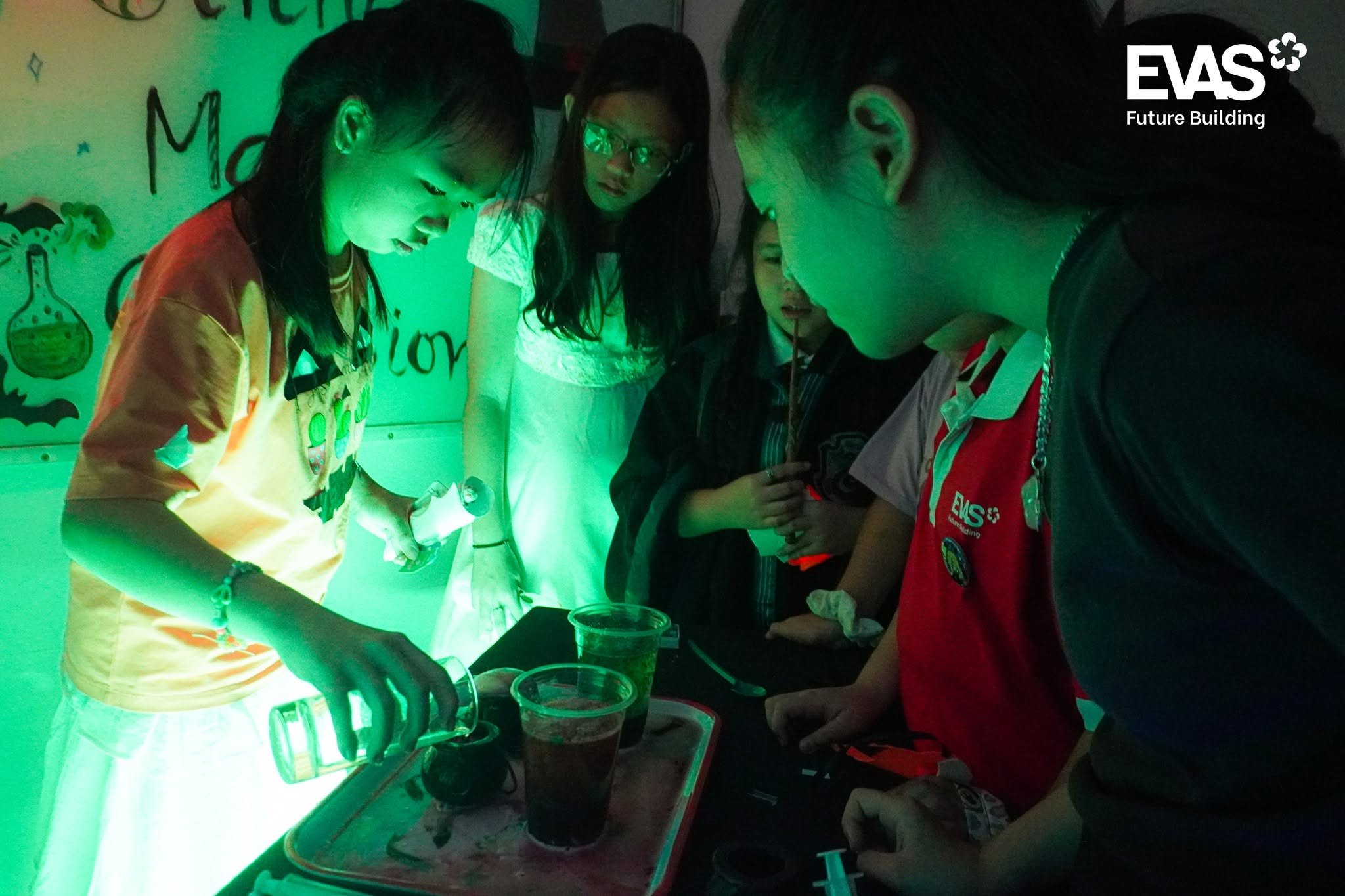 HALLOWEEN FUN DAY 2026 – MỘT NGÀY HỘI, NGÀN ĐIỀU KỲ THÚ TẠI EVAS!